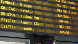 Nach einem siebenstündigen Flug mit Zwischenaufenthalt in Moskau erreichten wir unser Ziel. In der Studentenstadt Irkutsk leben 700.000 Menschen mit einem Altersdurchschnitt von nur 34 Jahren! 